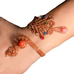 สร้อยข้อมือมาใหม่ข. พลังงานด้วยกำไลข้อมือคู่นกยูงบิดสำหรับผู้หญิงเครื่องประดับทำด้วยมือที่หรูหรา - Product Image 4
