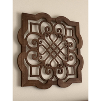 Ensemble d'art mural en bois : Panneaux sculptés géométriques complexes à motif floral, écologiques, pour décoration moderne suspendue de salon ou d'anniversaire