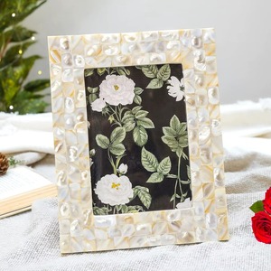 Cadre photo en MOP de qualité supérieure pour la décoration du salon, de la chambre ou du bureau, disponible au meilleur prix - Product Image 5