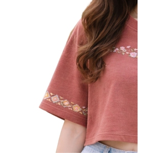 T-shirt court pour femme 2026 – Nouvelle collection, design tendance, vêtement de sport élégant, respirant et confortable, idéal pour le fitness et les loisirs - Product Image 4