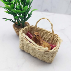 Adorable Cesta Tejida de Mimbre en Miniatura para Decoración de Casa de Muñecas 1:12, Manualidades DIY, Toque Estético Perfecto o Empaque de Regalo Único - Product Image 5