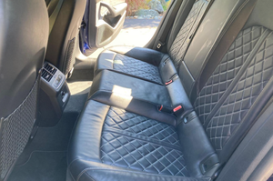 Venta al por Mayor de Vehículos Usados Au-di S5 Sport-Back Turbo V6 de Lujo con Volante a la Izquierda a Precios Bajos - Product Image 5