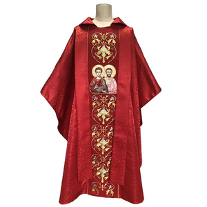 Chasuble rouge pour prêtre catholique avec étole, modèle 2025, sur mesure, haute qualité, nouveau design, broderie - Product Image 1