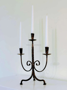 เชิงเทียนเหล็กดัดวินเทจแบบโบราณพร้อมเทียนสามชิ้นเชิงเทียนโลหะของขวัญคริสต์มาส - Product Image 2