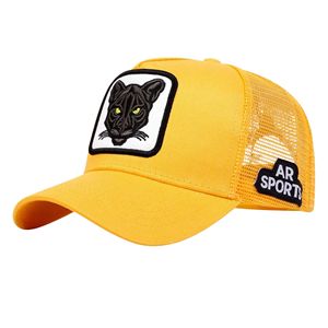 Casquette de baseball snapback 6 panneaux en polyester 100 % avec logo personnalisé en broderie 3D en relief, perforations découpées au laser, imperméable, unisexe, vente en gros - Product Image 1