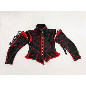Chaqueta de lana negra y roja de doble capa con mangas extraíbles para recreación histórica del siglo XVII - Product Image 1