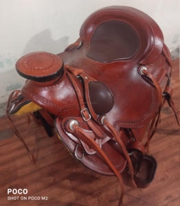 Peaje a mano Western Leather Horse barril Saddle Personalizar Racing Barril Saddle Con cosido a mano a granel - Product Image 2