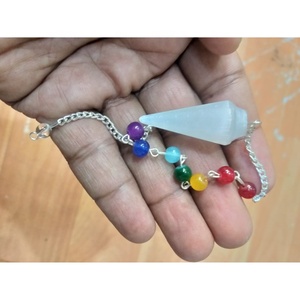 Pendentif de radiesthésie conique en sélénite naturelle, fait main, avec chaîne chakra, cadeau d'affaires Feng Shui, vente en gros - Product Image 5