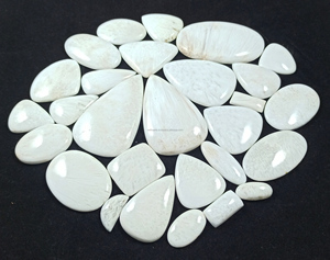 Scolecite blanche naturelle, pierre précieuse en vrac, cristal de zéolite blanc laiteux, cabochon, lot en gros pour bijoux et collection - Product Image 2