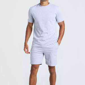 Ensembles de vêtements pour hommes respirants, coupe classique, style streetwear, t-shirts et shorts brodés d'été, coton de haute qualité, OEM - Product Image 2