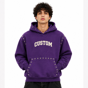Sudadera con Capucha Oversize Morada de Sarga con Tachuelas y Estampado de Letras Personalizado, Bolsillo Delantero, Ropa de Otoño para Hombre, Estilo Urbano - Product Image 3