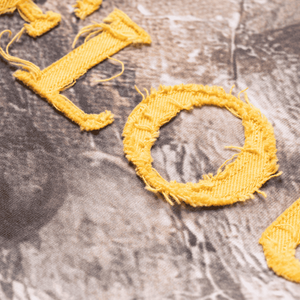 Camisetas Bordadas de Alta Calidad, 255 GSM, 100% Algodón Peinado, Logotipo Personalizado, Anti-Pilling, Transpirables, Suaves al Tacto, Unisex, OEM Personalizado - Product Image 2