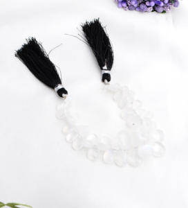 ลูกปัดมูนสโตนสีขาวธรรมชาติ, ลูกปัดรูปหยดน้ำสีฟ้า, ลูกปัดพลอยธรรมชาติสำหรับทำเครื่องประดับชั้นดี - Product Image 3