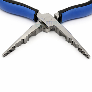 Alicates Multiusos de Acero Inoxidable de Alta Calidad de 6 Pulgadas para Extensiones de Cabello, Ligeros, Reutilizables, con Mangos Azules y Negros, Esenciales - Product Image 1