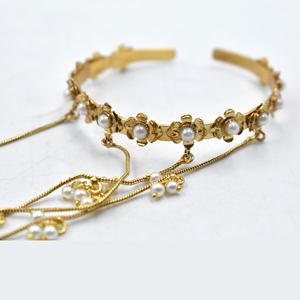 Lo último en tendencia: aretes hechos a mano con diseño de flor en latón chapado en oro antiguo, Hathfool, para mujeres y niñas. - Product Image 3