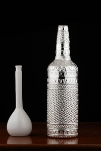 PORTA BOTELLAS DE VINO EN PLATA - Product Image 1