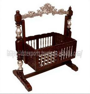 Berceau en bois léger professionnel de style vintage en argent allemand pour événements, décoration de crèche pour bébé DSTExports - Product Image 3