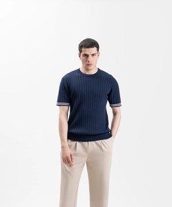 Camiseta de manga corta de punto acanalado azul marino para hombre, cuello redondo, corte regular, ribete en contraste, estilo casual - Product Image 1