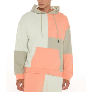 Sweat à capuche patchwork pour homme, vert sauge et pêche, avec poche kangourou, OEM ODM, vêtements en gros - Product Image 1