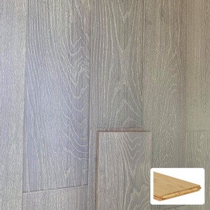 Plancher en bois franc massif en chêne blanc 18 mm, qualité ABCD, certifié CARB P2 JAS, style farmhouse pour intérieur - Product Image 1