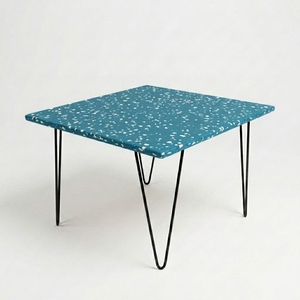 Table basse de salle à manger en acier et plastique recyclé 4GoodThings, style moderne minimaliste, imperméable, durable, empilable, meubles pour la maison - Product Image 2