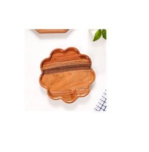 Bandeja de madera multiusos para uso en interiores y exteriores, para servir en picnics y organizar el hogar con estilo. - Product Image 4