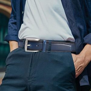 Ceinture élégante en cuir véritable bleu marine pour homme, design 2025, boucle ardillon, haute qualité, logo personnalisé OEM, vente en gros - Product Image 3
