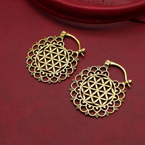 Antique Gold Plated Brass Circular Earrings With Floral Etching Design For Wedding Decoration - Product Image 3