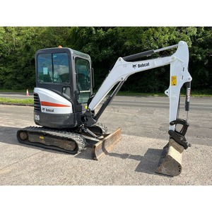 รถขุดขนาดเล็ก Bobcat E26 ทนทาน เหมาะสำหรับโครงการในเขตเมืองและพื้นที่ทำงานแคบ ให้การใช้งานที่มั่นคงและประหยัดน้ำมัน - Product Image 1