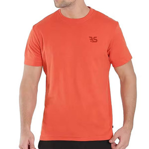 T-shirts pour hommes sportifs et ajustés, avec tissu respirant, toucher doux et design avant-gardiste, t-shirts élégants pour tous les jours - Product Image 1