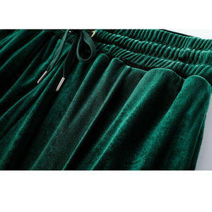 Chándales Casuales Unisex con Capucha de Terciopelo, Estampado Personalizado, Material Transpirable y Ajuste Cómodo para Invierno - Product Image 2