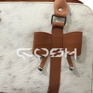 Bolso tote de cuero con pelo de vaca para mujer - Product Image 5