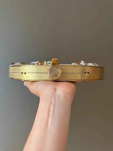 Pochette de soirée de luxe en résine époxy, création de styliste, pour mariage et occasions nuptiales - Product Image 6