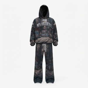 Ensemble survêtement homme noir imprimé graffiti urbain avec sweat à capuche zippé et pantalon large – Style premium personnalisé pour le streetwear - Product Image 3