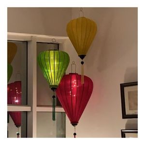Lanterne en soie la plus vendue avec support en bambou, tissu 100% naturel, pur, sûr, fiable, réutilisable, équipement festif - Product Image 6