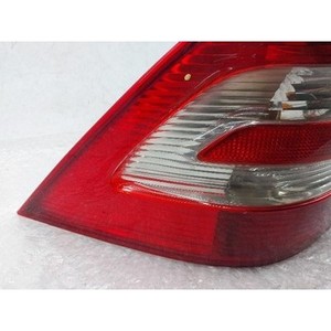 Luz Trasera Izquierda Usada Clase C 2038201964 - Product Image 2