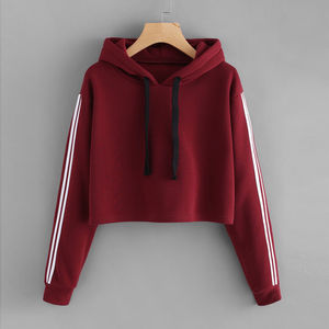 Sweat-shirt à capuche court surdimensionné pour femmes, en molleton 100% coton, brodé, manches longues, athleisure pour l'hiver - Product Image 5