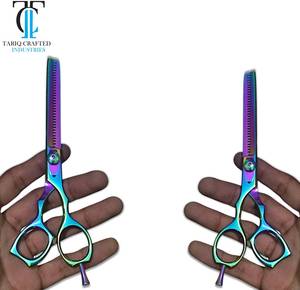 Ciseaux de barbier de style japonais à lames affûtées, outils de coiffure TARIQ CRAFTED INDUSTRIES - Product Image 1