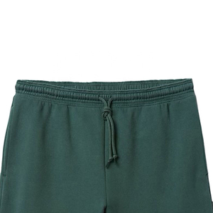 Shorts décontractés pour hommes en polyester/coton satiné vert uni, taille élastique, mi-haute, respirants, imperméables et à séchage rapide - Product Image 3