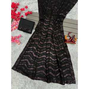 Magnifique sari pour femmes pour les fêtes avec des broderies de sequins - Product Image 4