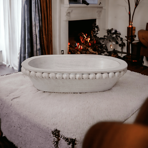 Bols en bois perlé de style moderne parfaits pour les accessoires de cuisine servant et faisant des bougies dans les antiquités - Product Image 6