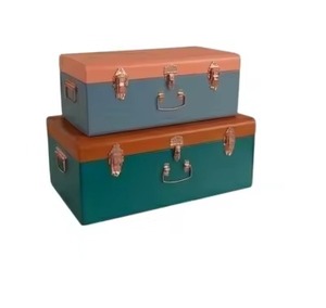 Coffret de rangement de luxe en velours bicolore vert émeraude et rose pâle, coffre à souvenirs décoratif en métal avec finition or rose - Product Image 3