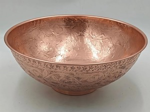 Améliorez votre maison avec un évier en cuivre artisanal durable doté d'une magnifique finition martelée. Achetez directement auprès du fournisseur. - Product Image 4