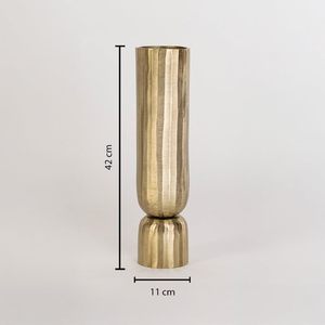 Jarrón Grande y Elegante de Aluminio Dorado con Acabado Metálico, Adorno Decorativo Moderno para la Cocina, Comedor y Decoración Festiva - Product Image 4