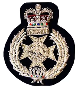 Venta al por mayor de insignias de seguridad vintage de moda hechas a mano con logotipo bordado personalizado y alambre de latón para prendas de vestir. - Product Image 4