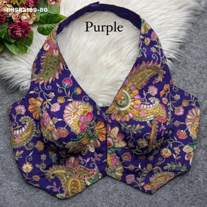 Blusa de viscosa suave estilo moderno con cuello halter y relleno, colección de moda femenina para exportación. - Product Image 1
