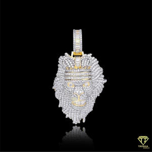 Colgante de Joyería de Lujo con Diseño de León, Acabado Pulido y Piedras de Diamante Moissanite VVS - Product Image 5