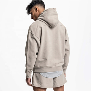 ชุดฮู้ดดี้ผู้ชายแบบกำหนดเอง ชุดเซ็ตโลโก้สั่งทำ ผ้าฝ้าย 100% ชุดวอร์มขาสั้น ชุดเซ็ตสองชิ้น เสื้อฮู้ดดี้และกางเกงขาสั้นสำหรับผู้ชาย - Product Image 2