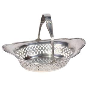 Silver <b>Hamper</b> Basket with Engraving Design Elegant Decorative <b>Gift</b> for Backdrop Stand and Metal Wedding Decorations - Product Image 1