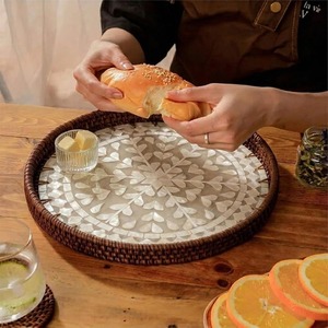 Bandeja Cuadrada Decorativa Hecha a Mano con Incrustaciones de Nácar Clásico Pulido, Organizador para Mesa de Centro, Decoración para el Hogar, Regalo para Amantes del Té - Product Image 5